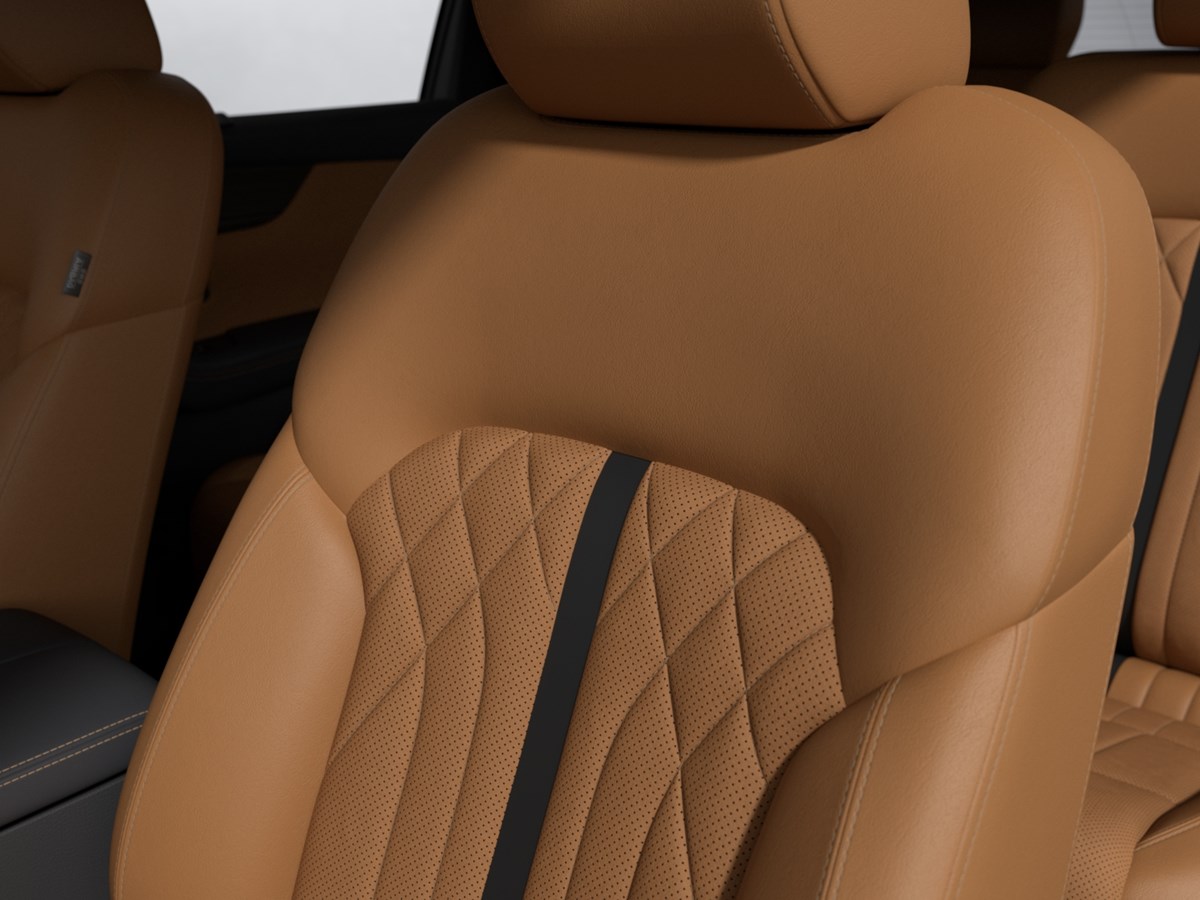 Chất liệu da Nappa cao cấp được sử dụng trên xe Mazda.